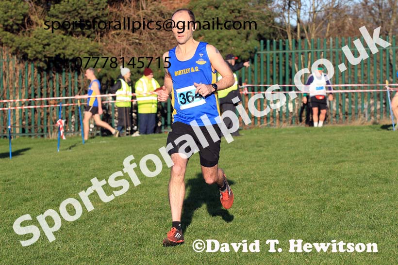 Mens Senior Masters, 2023 Birtley Cross Country Relays, County Durham. Photo: David T. Hewitson/Sports for All Pics
